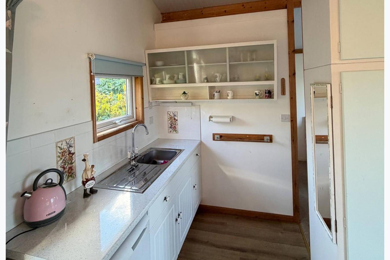 Annex - Sleeps 2 - Parking in Merseyside