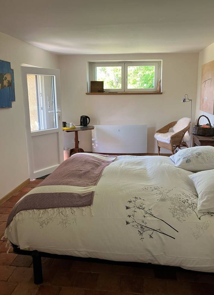 Location de vacances pour 2 personnes, avec piscine et jardin dans Saint-Amand-Montrond - 3