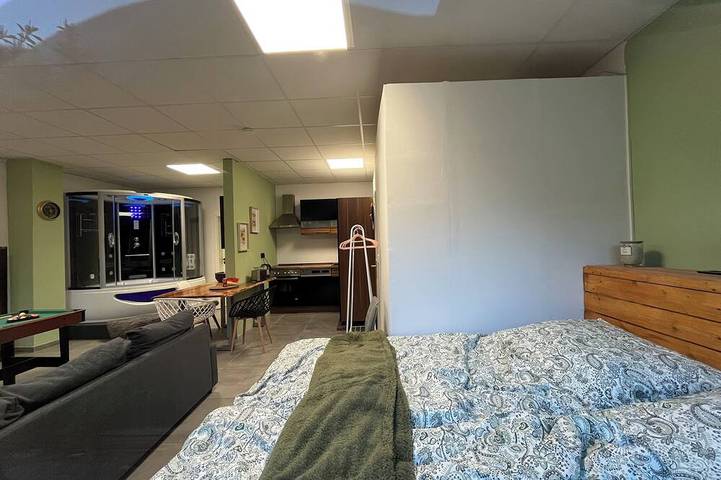 Ganze Wohnung, Modernes Spa Studio im Herzen von Gehrden in Gehrden, Hannover und Umgebung