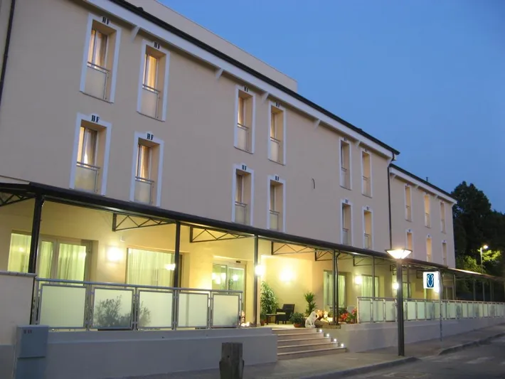 Hotel per 2 persone, con terrazza e panorama, con animali domestici - 1