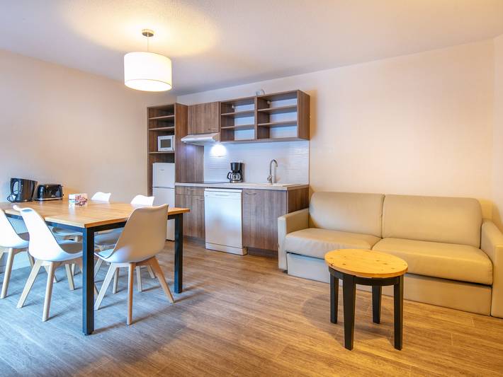 Gîte pour 8 personnes, avec balcon à Saint-Colomban-des-Villards