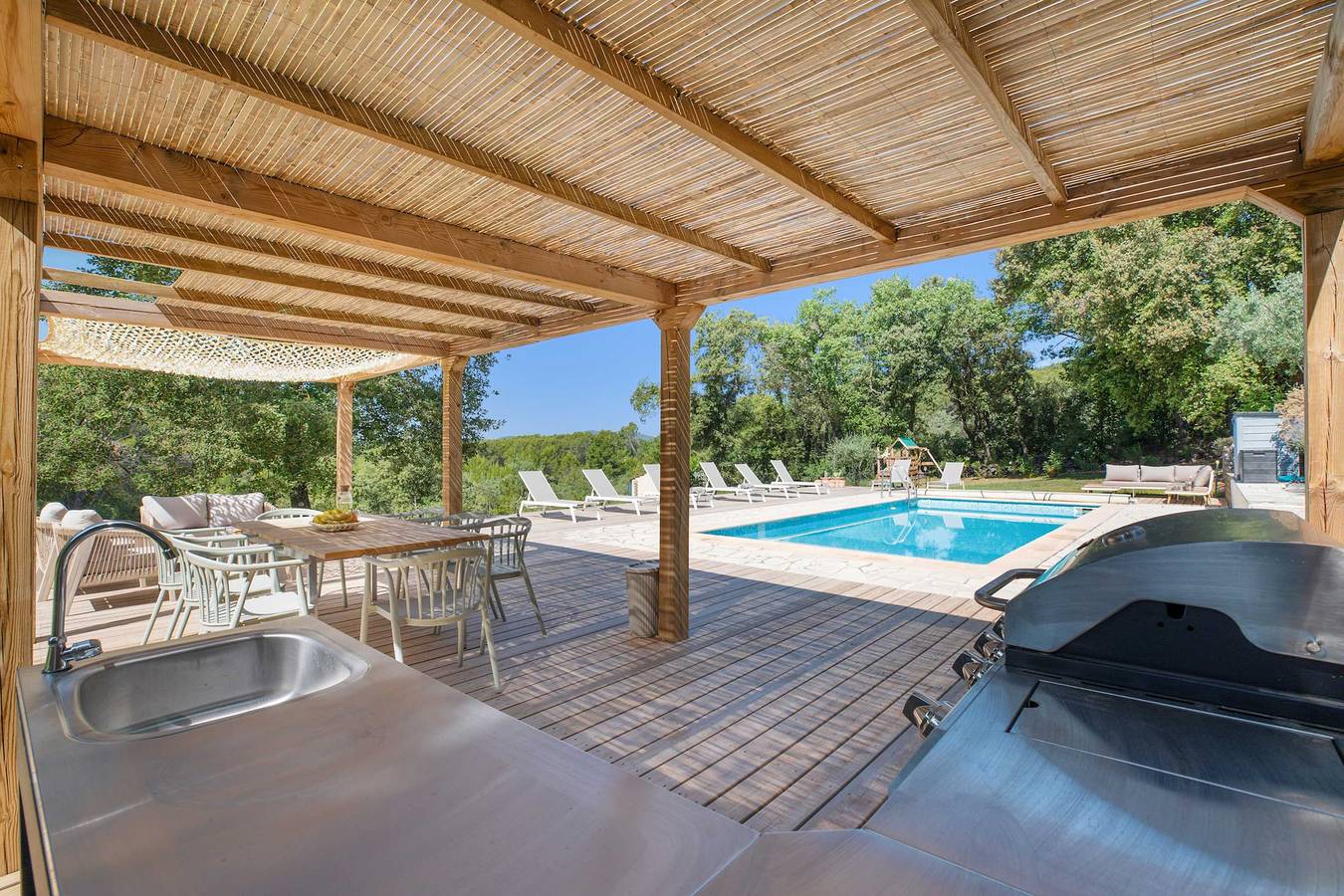 Grand Provencal 5-Bedroom Stone Villa with Pool in Callas, Draguignan Region