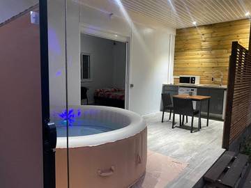 Maison d’hôte pour 2 personnes, avec jardin ainsi que jacuzzi et terrasse à Le Gosier