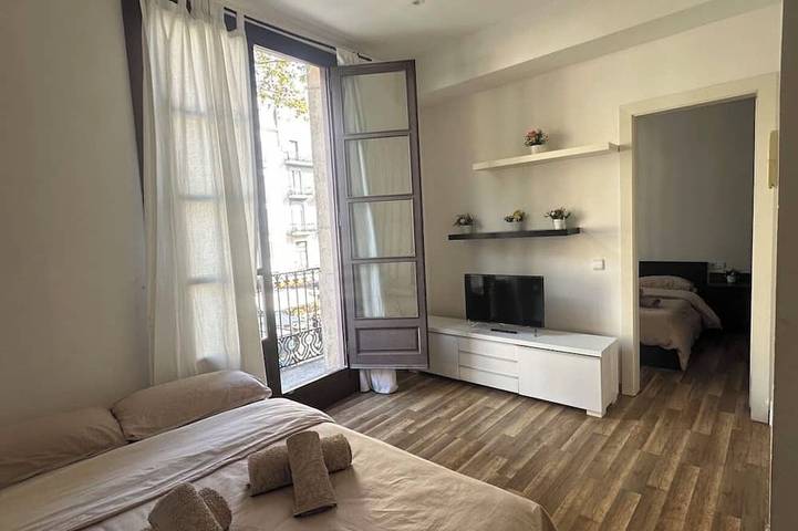 Holiday apartment for 4 people, with balcony and hot tub - 1