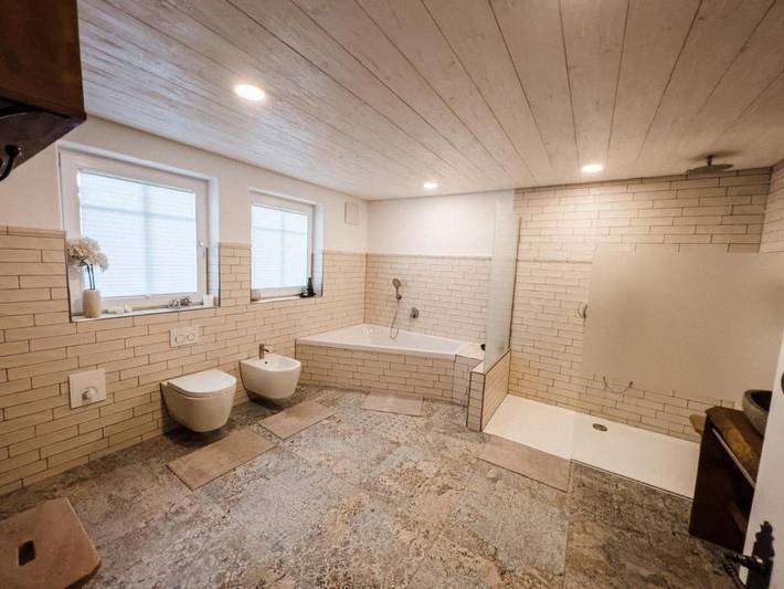 Location de vacances pour 12 personnes, avec jardin ainsi que sauna et vue à Bad Wurzach - 3