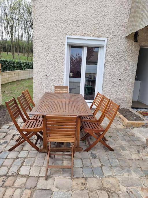 Location de vacances pour 8 personnes, avec jardin et vue, adapté aux familles dans Parc des Expositions de Villepinte - 4