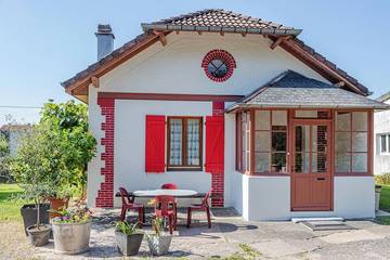 Location de vacances pour 3 personnes, avec jardin à Anould