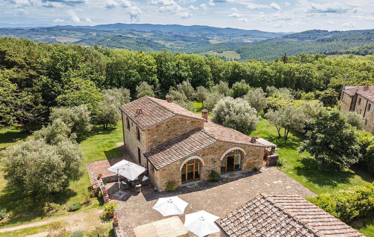 Florence Paradise: 200sqm, A/C, Parking, Pool & Garden in Tavarnelle Val di Pesa, Barberino Tavarnelle