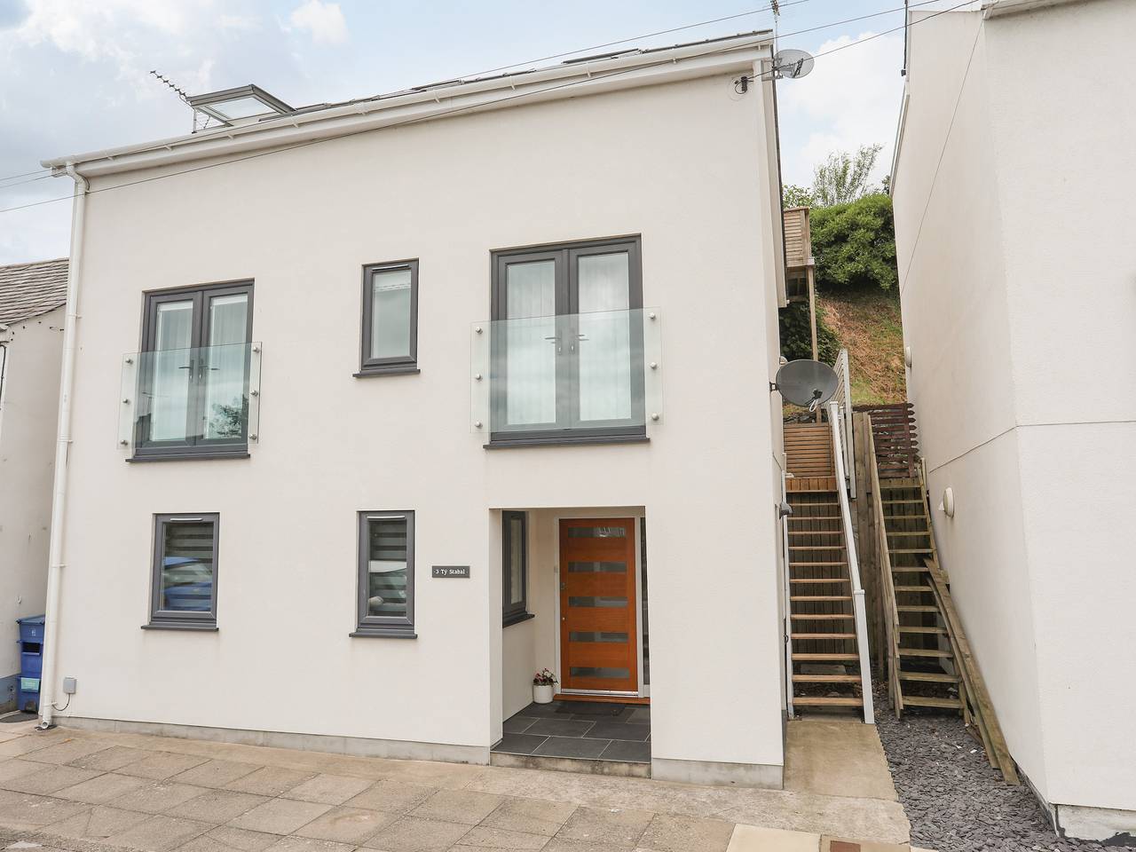 3 Ty Stabal in Pwllheli, Gwynedd