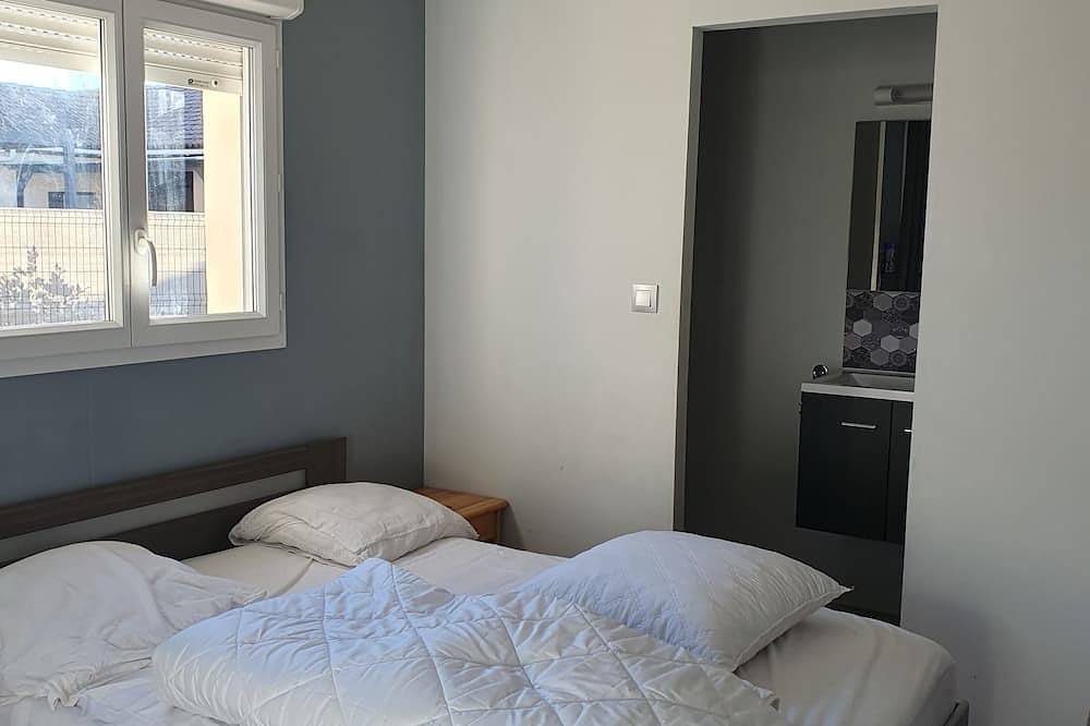 Haus voller Fuß 3 ch Komfort und moderne Meerpoolbereich Wasserrutschen 300m in Portiragnes Plage, Portiragnes