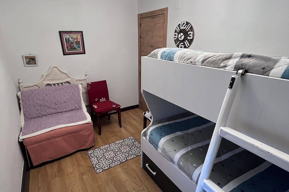 Tourist house Los Chaleco in Lumbreras with private terrace. in Lumbreras, La Rioja Provinz