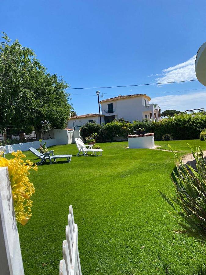 Appartement entier, Dolce Bungalow R5915 in Spiaggia di Porto Columbu, Sarroch