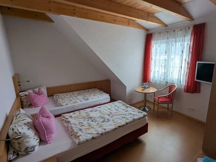 Ferienwohnung für 4 Personen, mit Balkon/Terrasse und Whirlpool sowie Sauna in Schopfheim - 3