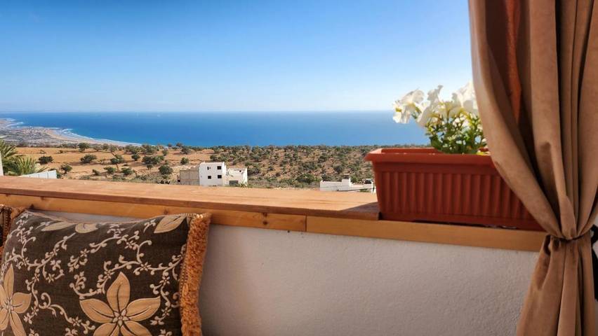 Appartement de vacances pour 8 personnes, avec vue et jardin