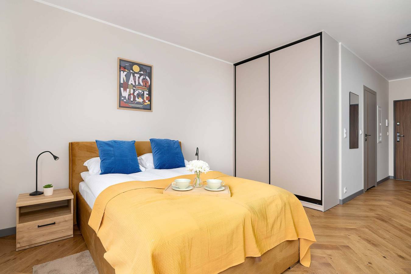 Ganze Ferienwohnung, Ferienwohnung für 2 Personen mit Garten in Kattowitz, Schlesien