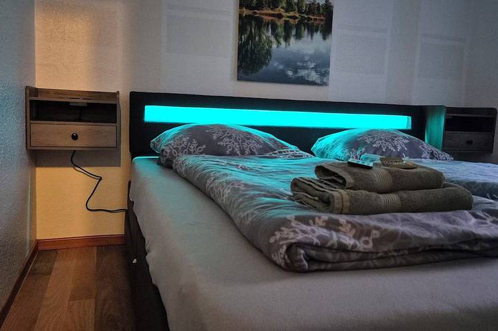 Blockhütte für 2 Personen, mit Terrasse und Garten sowie Sauna im Sauerland - 3