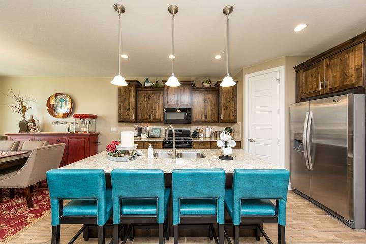 Vacation rental for 14 people, with hot tub and pool as well as yard in Washington (UT)