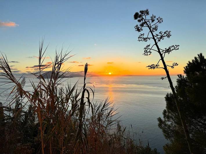 Location de vacances pour 9 personnes, avec vue et jardin dans Alicudi - 2