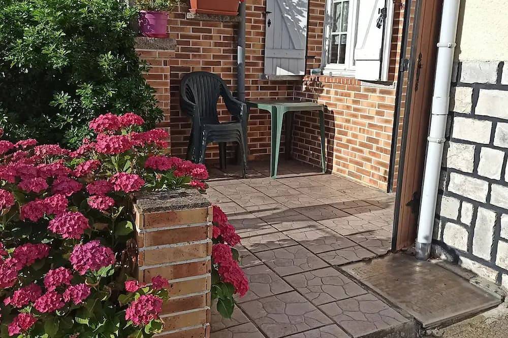 Entire apartment, Independent Apartment in Saran, near Orléans in Saran, Loire Valley