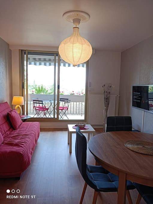 Gîte pour 5 personnes, avec balcon et vue dans Montrichard Val de Cher - 2