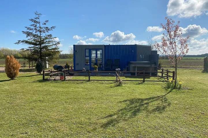 Albergue para 4 personas, con piscina - 1