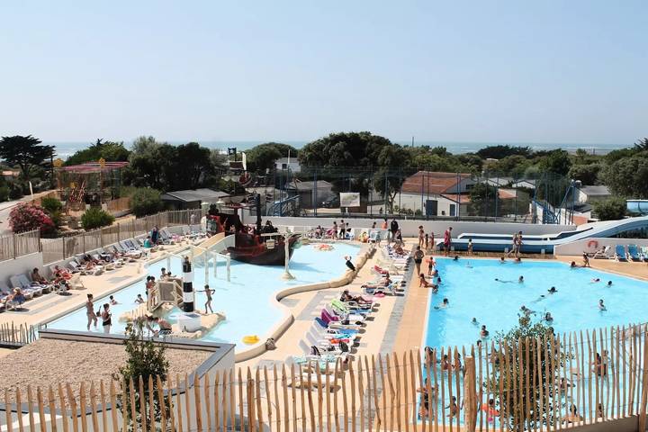 Camping für 4 Personen, mit Pool und Sauna auf Île d'Oléron - 2