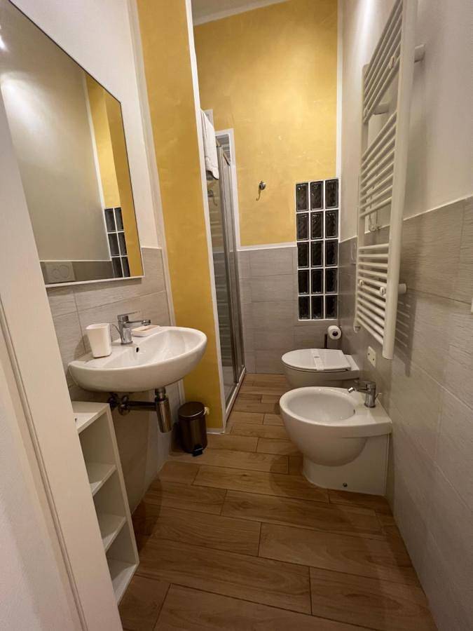 Chambre d’hôte pour 14 personnes, avec balcon à Livourne - 3
