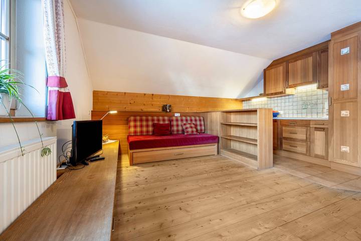 Ferienwohnung für 6 Personen, mit Balkon und Garten am Pragser Wildsee - 4