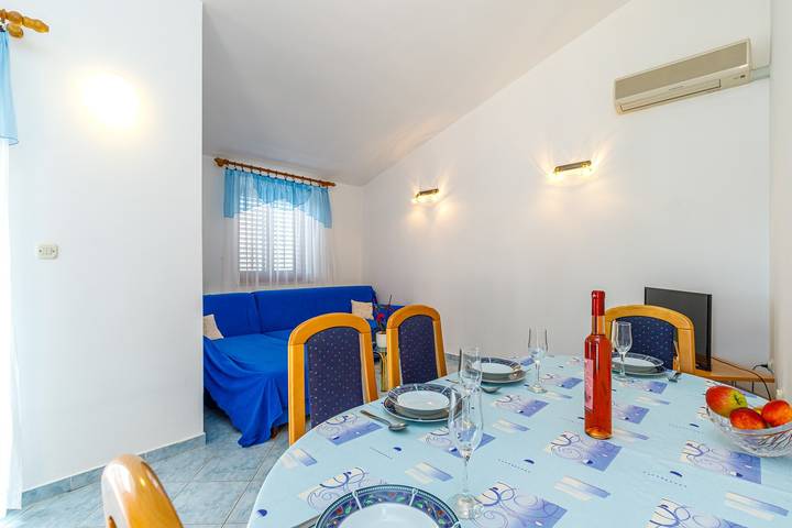 Apartamento entero, Apartamento de vacaciones para 3 personas con piscina in Pula-Medulin, Pula