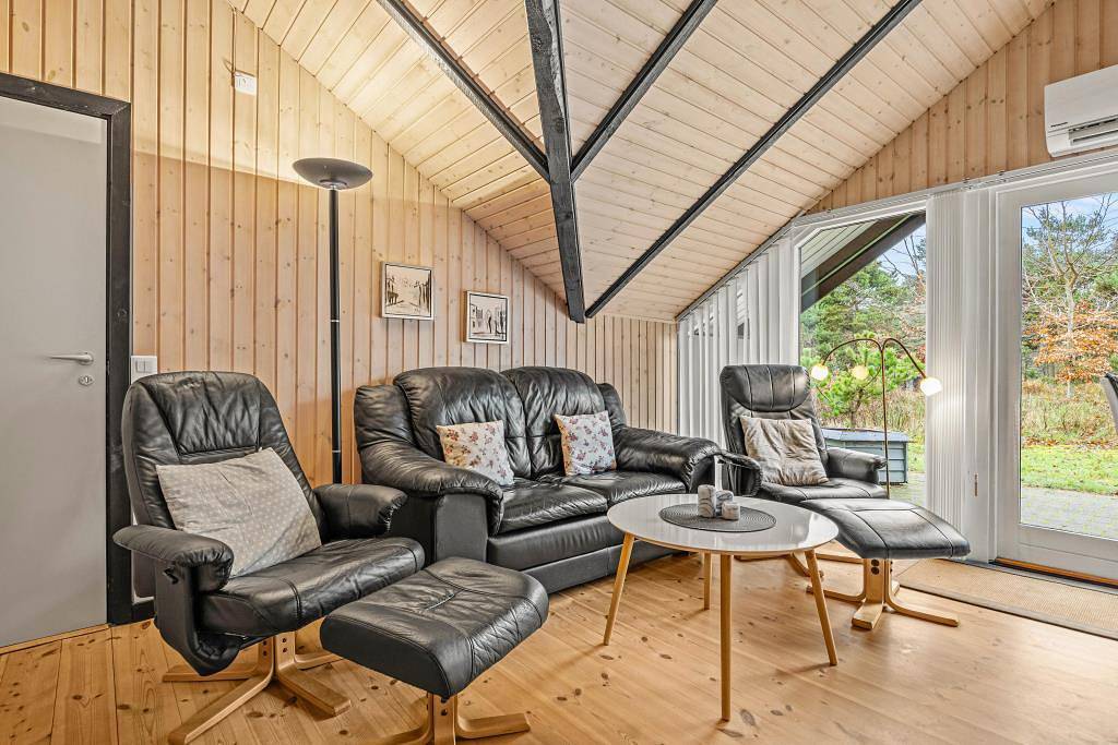 Gemütliches Ferienhaus mit Kamin in Vejers in Vejers Strand, Varde