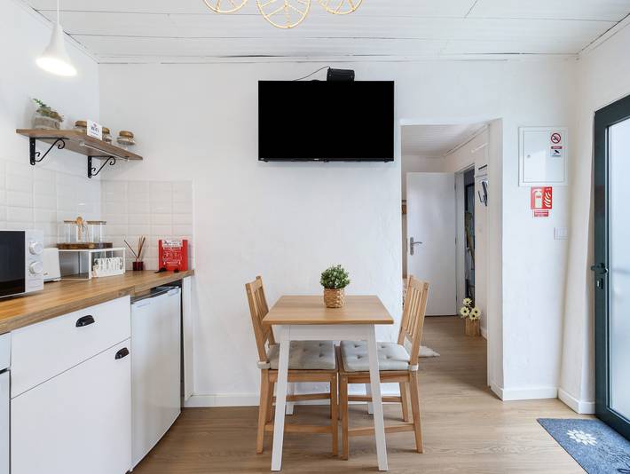 Holiday Home 'Casinha Do Riacho Loureda' with Mountain View, Wi-Fi and Air Conditioning in Loureda, Álvora e Loureda