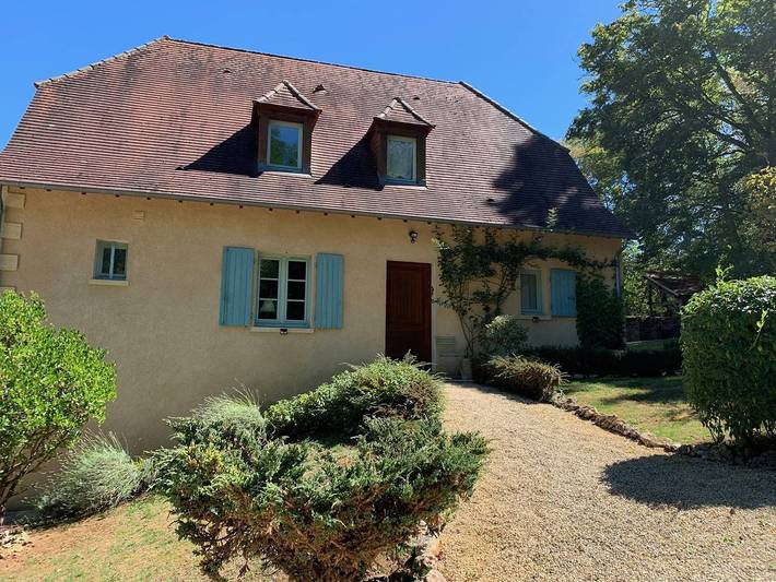 Ganze Ferienwohnung, Le Chatelet, private swimming pool in Les Eyzies, Périgord Noir