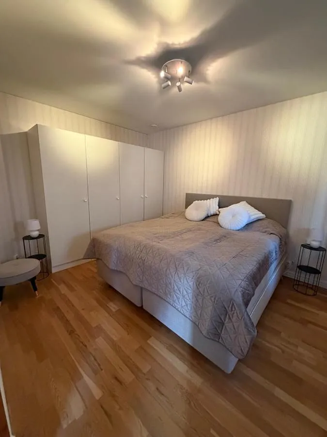 Ferienwohnung für 3 Personen, mit Balkon und Garten - 1