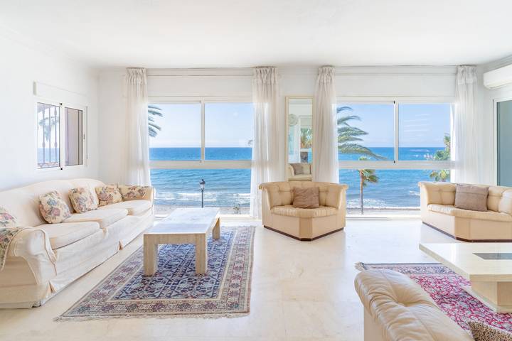 Ferienwohnung für 11 Personen, mit Balkon in Marbella
