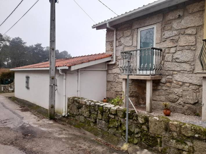 Location de vacances pour 6 personnes, avec vue ainsi que jardin et piscine à Vila Nova de Cerveira - 4