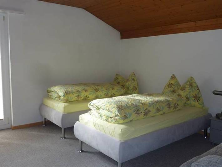 Pension Käthy Büchler - Doppelzimmer in Churwalden, Plessur Alpen