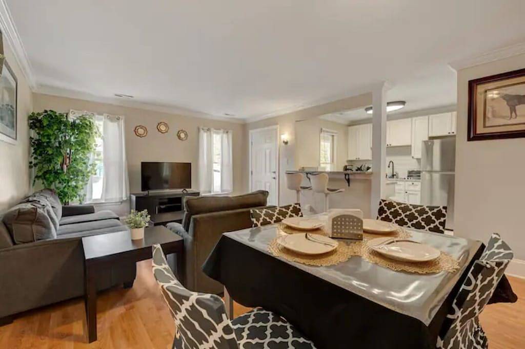 Apartment for 4 Guests in Durham (NC), Durham County (USA)