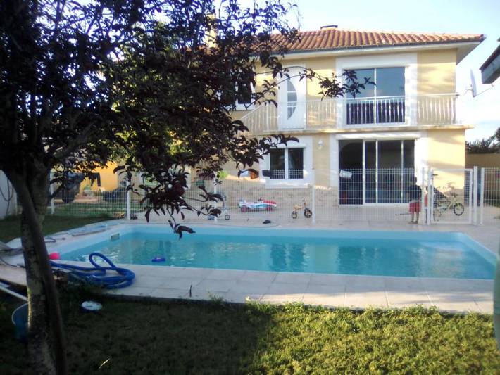 Location de vacances pour 9 personnes, avec terrasse et piscine, animaux acceptés à Eaunes - 4