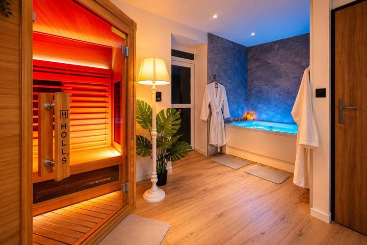 Appartement de vacances pour 2 personnes, avec Jacuzzi et Terrasse ainsi que Jardin et Sauna