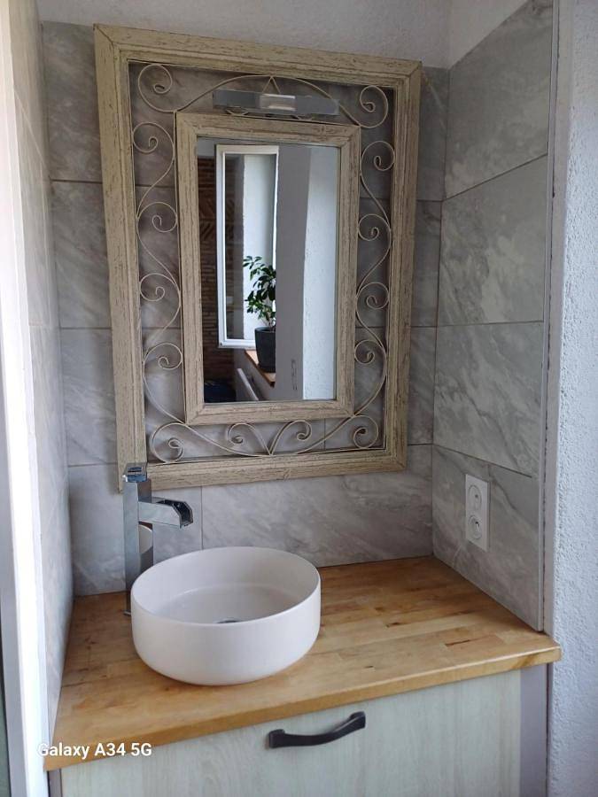 Gîte pour 2 personnes, avec vue ainsi que terrasse et jardin, animaux acceptés à Faverolles-sur-Cher - 4