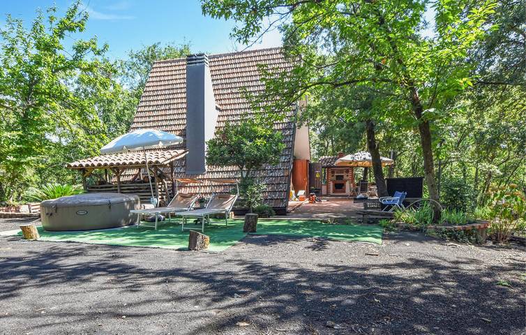 Ferienhaus für 7 Personen, mit Terrasse und Garten, kinderfreundlich in Europa - 4