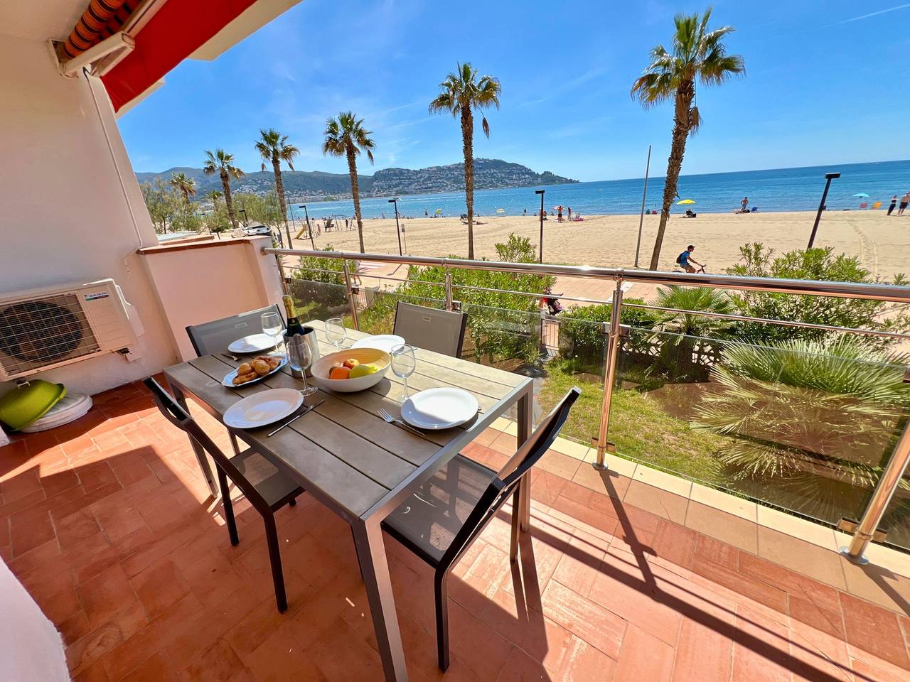 Ganze Wohnung, Ferienwohnung für 4 Personen mit Terrasse in Santa Margarida, Roses