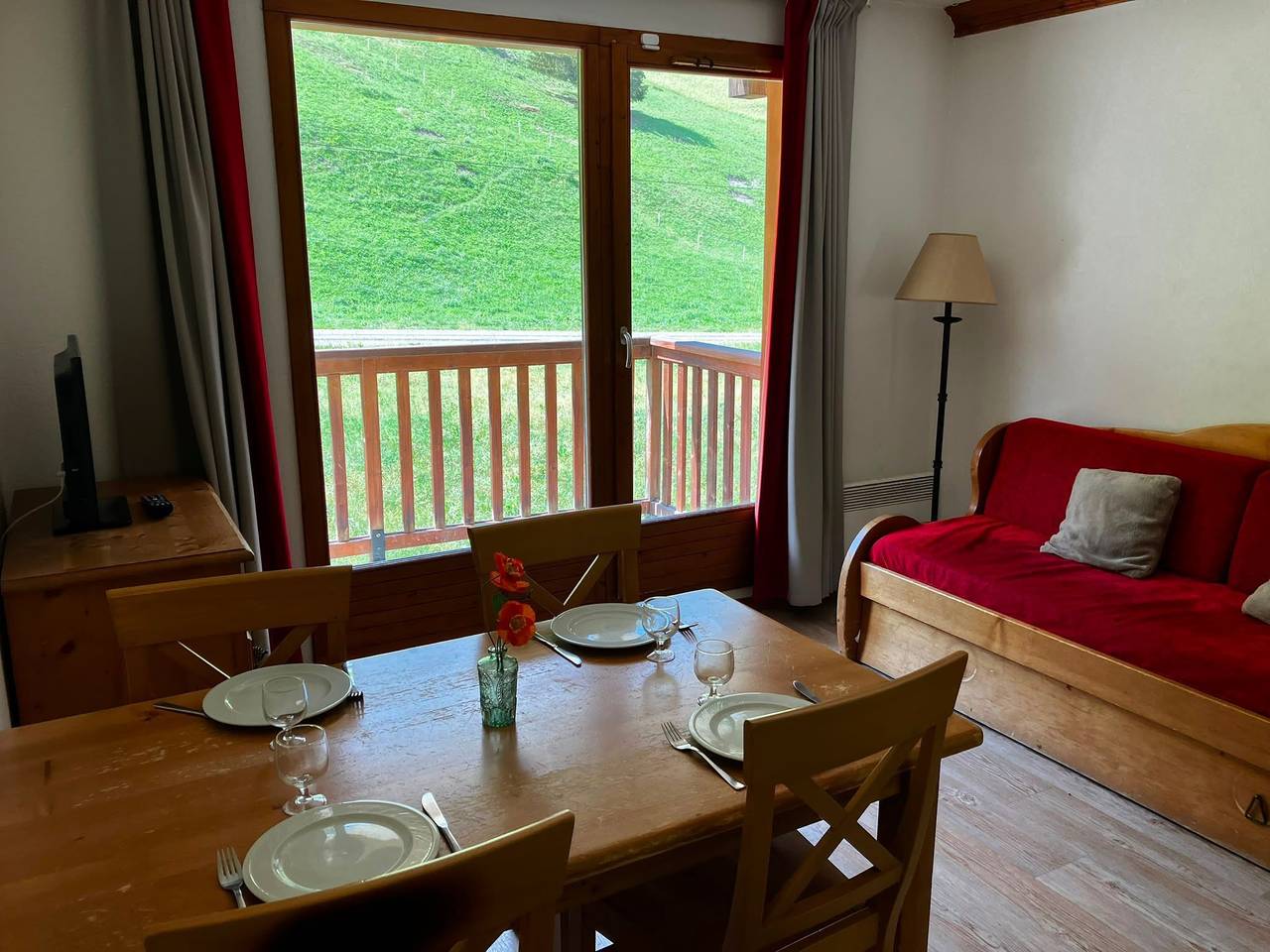 Ganze Wohnung, Ferienwohnung für 4 Personen mit Sauna in Lanslebourg-Mont-Cenis, Region Saint-Jean-de-Maurienne