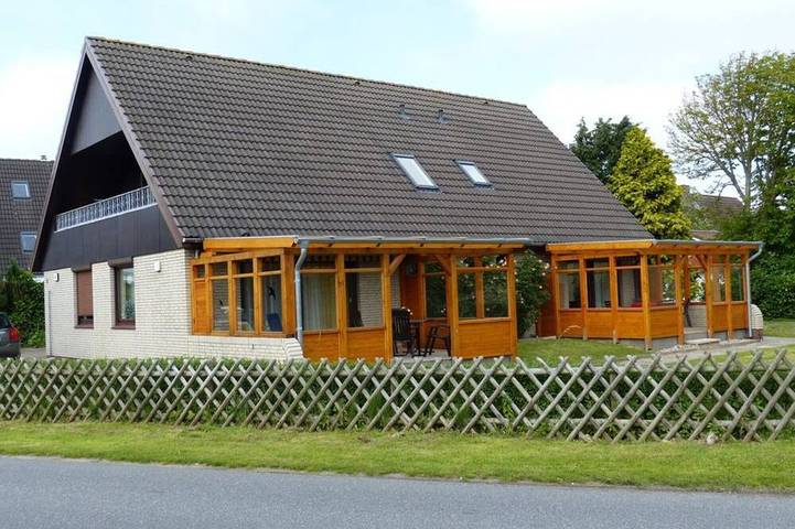 Ferienwohnung für 4 Personen, mit Balkon und Garten - 1