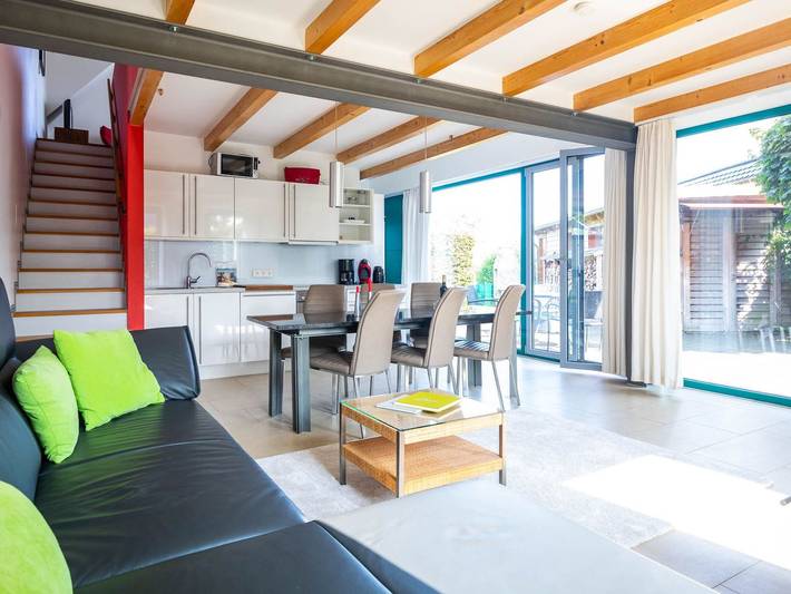 Ferienhaus für 4 Personen, mit Terrasse und Garten sowie Sauna in der Wohlenberger Wiek
