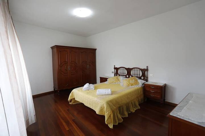 Apartamento entero, Apartamento de 4 habitaciones en el Centro de Monforte in Monforte de Lemos, Reserva da Biosfera Ribeira Sacra e Serras do Oribio e Courel