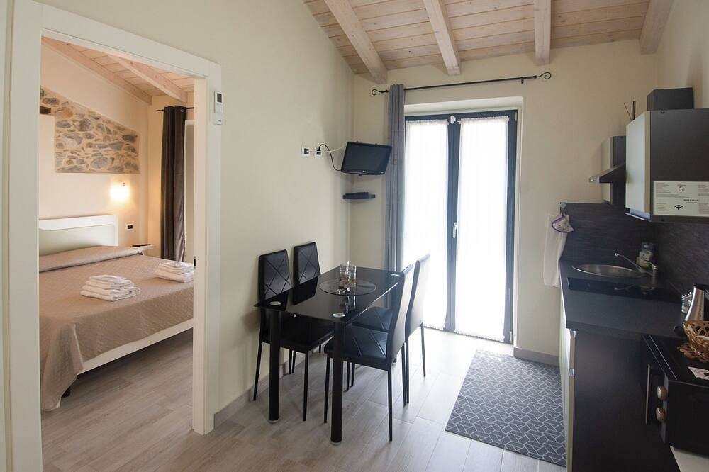Apartamento entero, House of the Sun 2 Rocchetta nervina in Rocchetta Nervina, Alpes Ligures