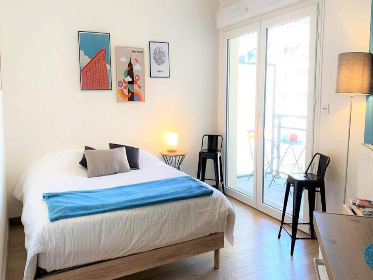 Apartamento entero, Marina -Balcףn -Hipercentro -Favorito in Caen, Región de Caen