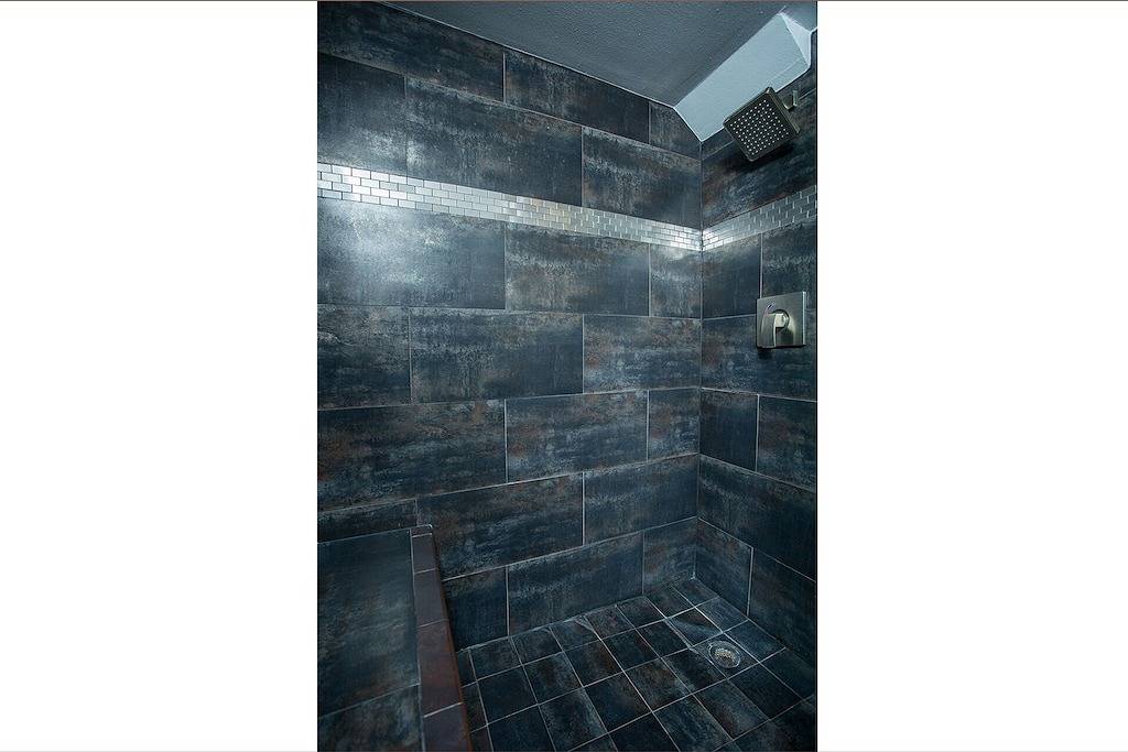 Luxushaus am See mit spektakulärem Pool und Spa !!! Neu renoviert!!! in Lake Conroe