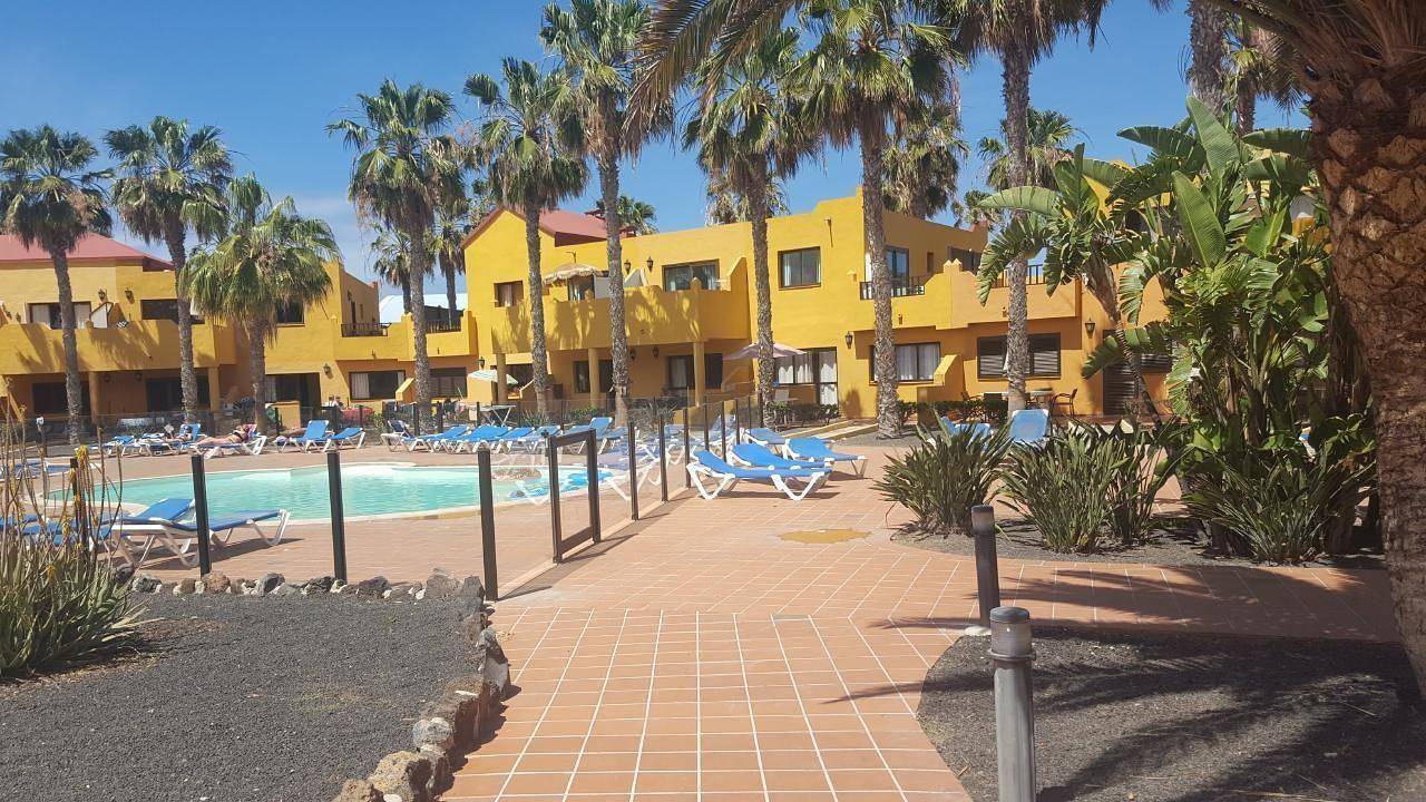 Apartamento vacacional entero, Apartamento "Oasis Royal 3 piscinas" in Corralejo, La Oliva